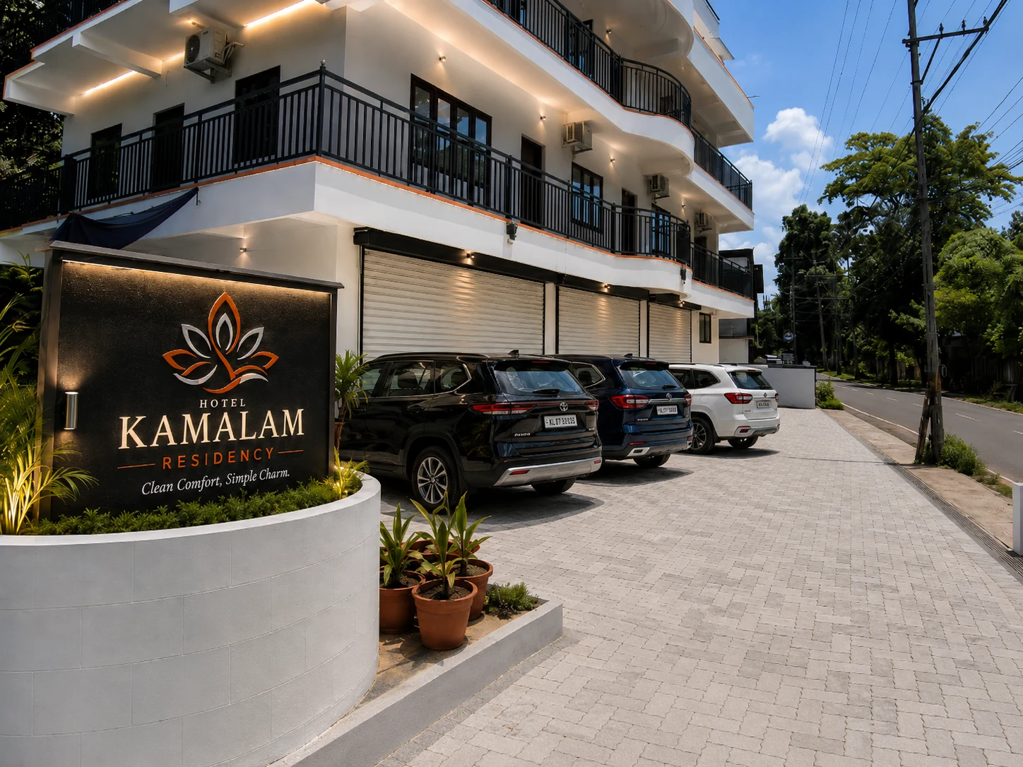 Exterior of Hotel Kamalam Residency